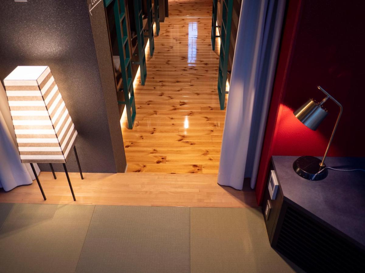 Ele Cabin Shinjuku Kabukicho — Photos 2